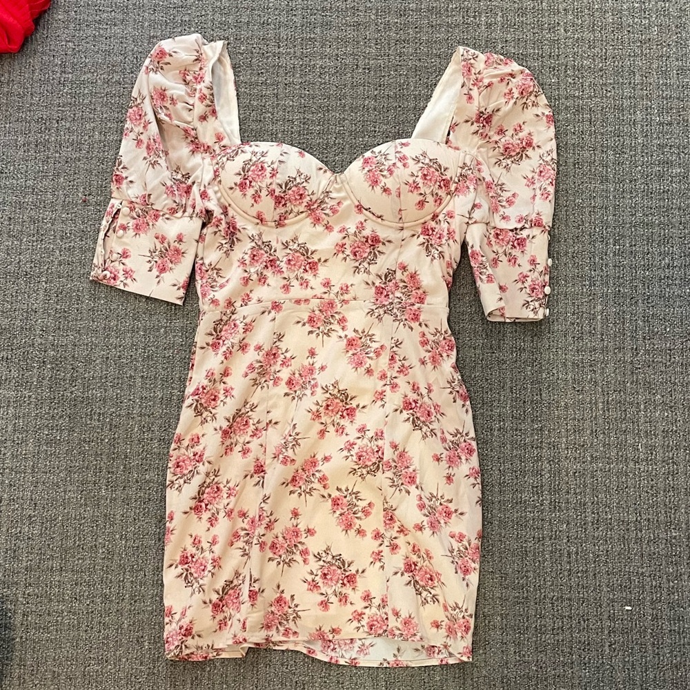 Floral dress NWT